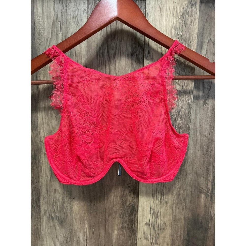 Victoria's Secret Very Sexy Lingerie Bra 32D Red Top New With Tags